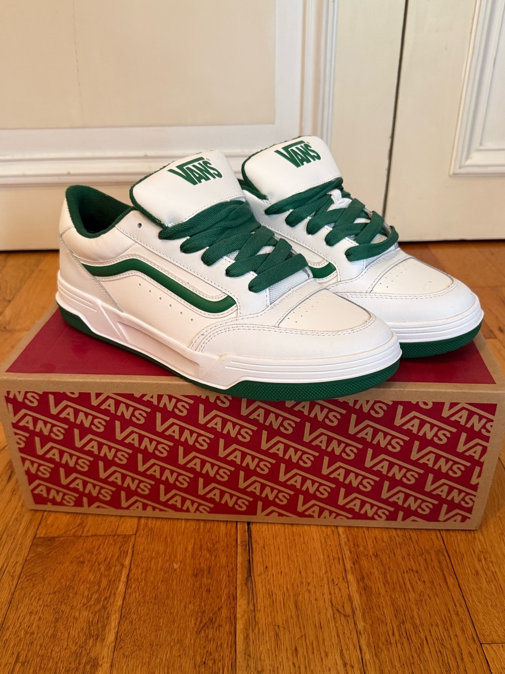 VANS - Hylane - 'Pop Green' - 'White/Green' Colorway men’s size 11